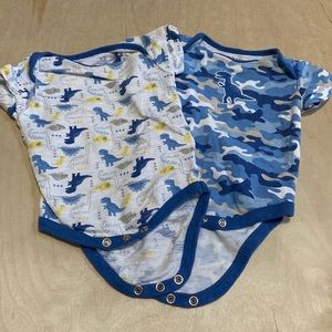 Baby Gear 0-3 month Dinosaur onesies